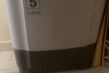 Washing machine ( almost new , just used for two months)