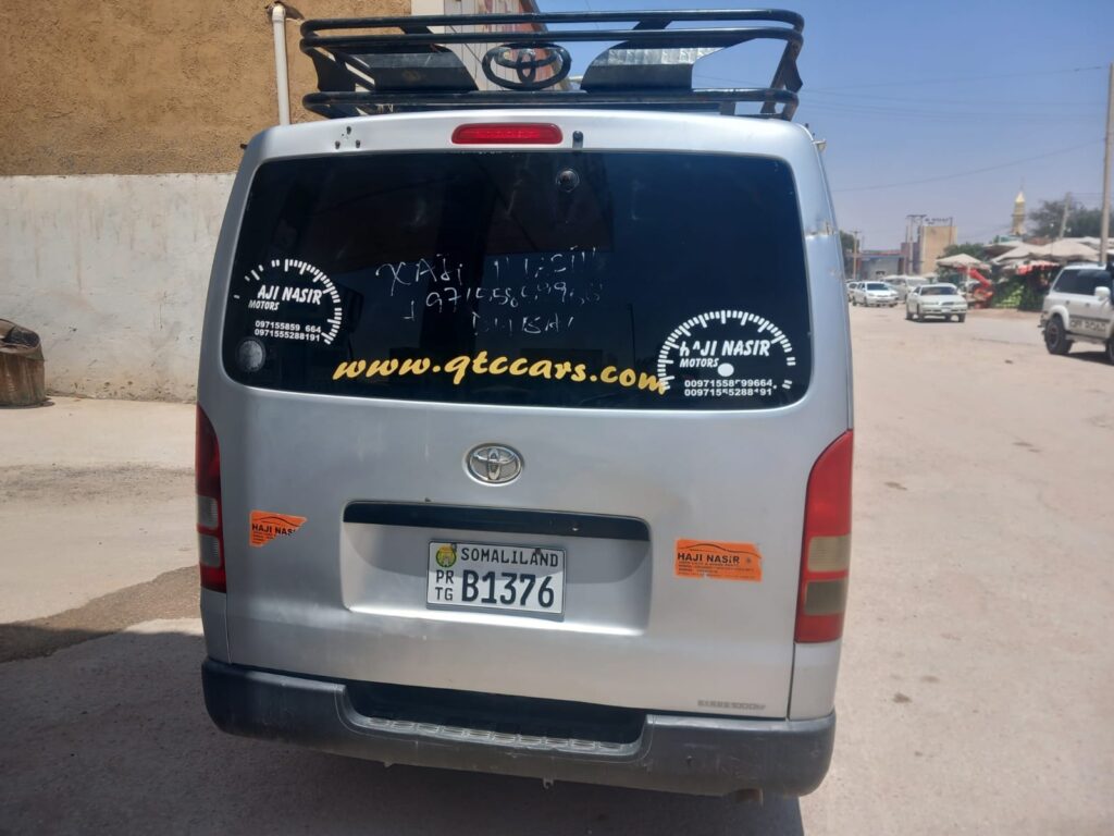 Toyota hiace bus iib ah hargeisa