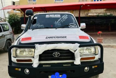 Toyota lancruser iib ah hargeisa